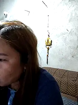 Snapshot of ambersmile chatting on 01.16.25 ambersmile online show from 01.16.25