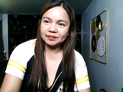 Snapshot of ambersmile chatting on 03.02.25 ambersmile online show from 03.02.25