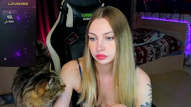 BiMolly online show from 09.30.25