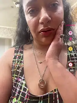PichyPrettyPussy online show from 07.04.26
