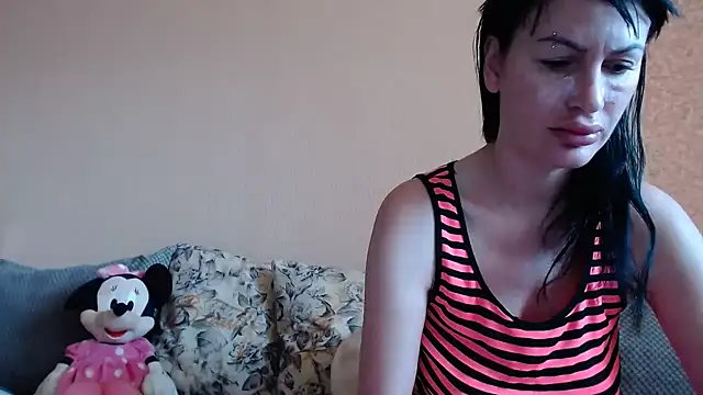 HotDreamm online show from 10.20.25