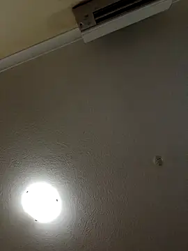 Snapshot of xdacy chatting on 12.20.25 xdacy online show from 12.20.25