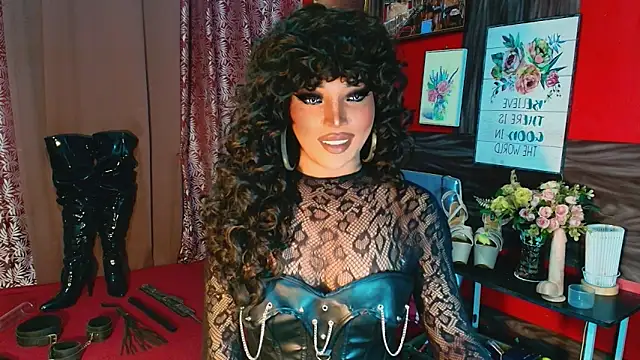 trixxielicious online show from 11.16.25