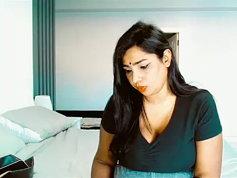 apishkagalmon online show from 12.16.25