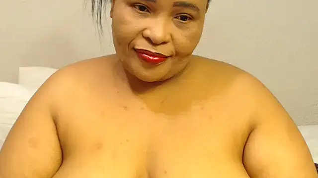 Snapshot of zandile chatting on 10.22.25 zandile online show from 10.22.25