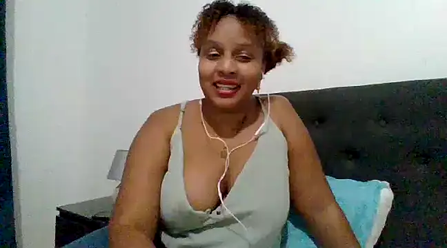 Nathyjess195 online show from 12.12.24