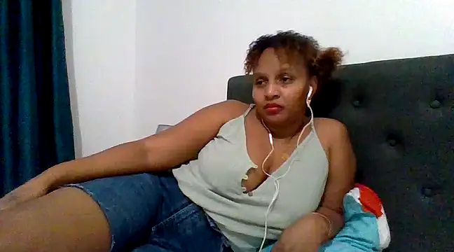 Nathyjess195 online show from 12.12.24