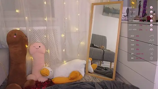 Snapshot of Mira_Falls chatting on 01.14.25 Mira Falls online show from 01.14.25