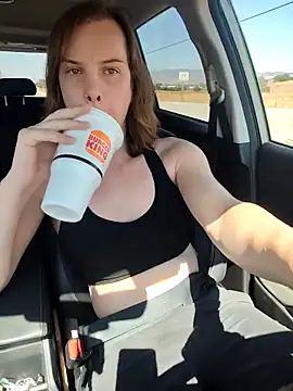 TsSnailGirl69 online show from 09.26.25