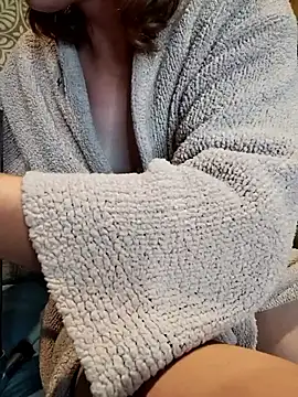 TsSnailGirl69 online show from 10.07.25