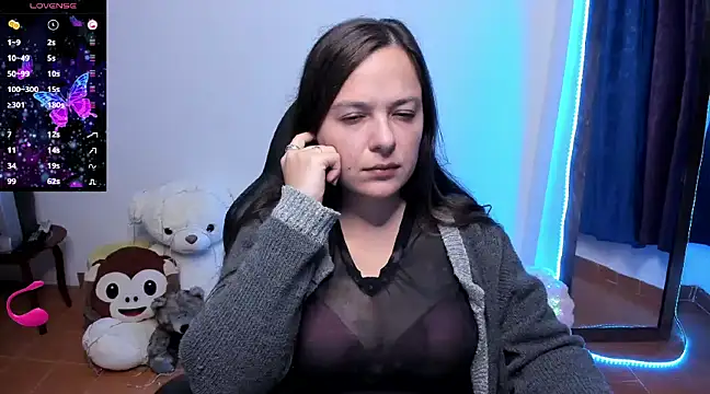 Snapshot of angelaagomez chatting on 01.22.25 angelaagomez online show from 01.22.25