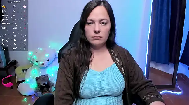 Snapshot of angelaagomez chatting on 02.01.25 angelaagomez online show from 02.01.25