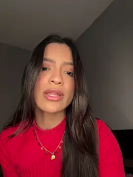 Snapshot of Sammy_pink chatting on 12.25.24 Sammy pink online show from 12.25.24