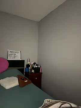 Snapshot of Sammy_pink chatting on 03.08.25 Sammy pink online show from 03.08.25