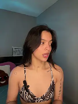 Snapshot of Sammy_pink chatting on 03.13.25 Sammy pink online show from 03.13.25