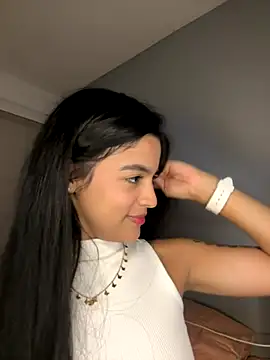 Snapshot of Sammy_pink chatting on 09.27.25 Sammy pink online show from 09.27.25