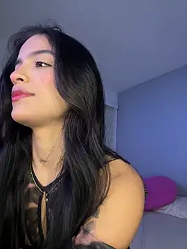 Snapshot of Sammy_pink chatting on 10.12.25 Sammy pink online show from 10.12.25