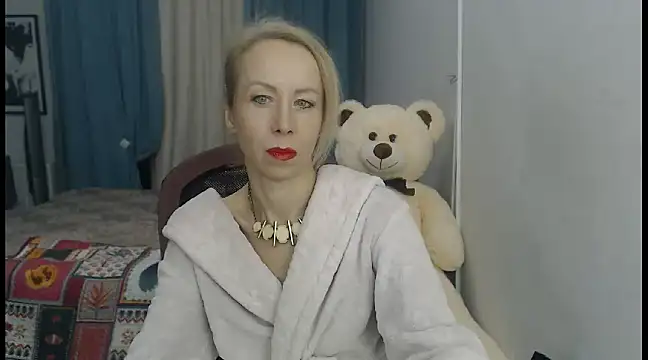 LuxuryNika online show from 12.09.24