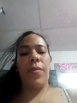 Bootycallhot online show from 02.05.26