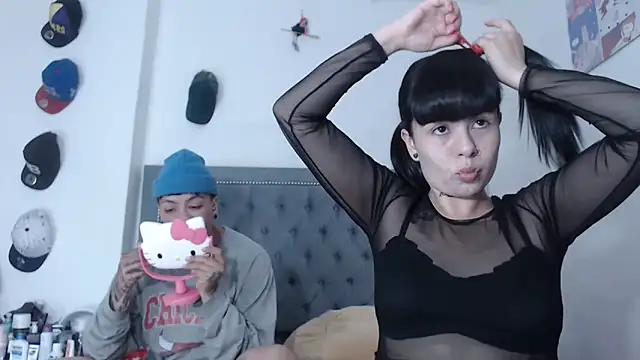 dulce maria x online show from 10.30.25