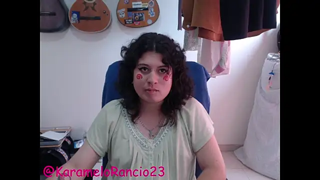 Snapshot of Smoke_trip_Alicia chatting on 03.06.25 Smoke trip Alicia online show from 03.06.25