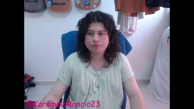 Snapshot of Smoke_trip_Alicia chatting on 03.09.25 Smoke trip Alicia online show from 03.09.25