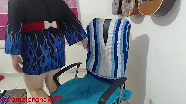 Snapshot of Smoke_trip_Alicia chatting on 09.11.25 Smoke trip Alicia online show from 09.11.25