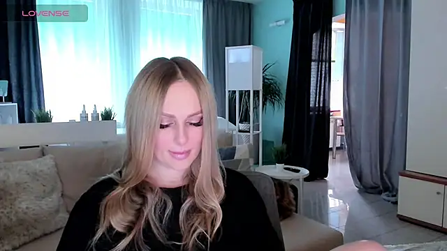 Libby Nora online show from 03.04.25