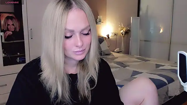 Libby Nora online show from 10.22.25