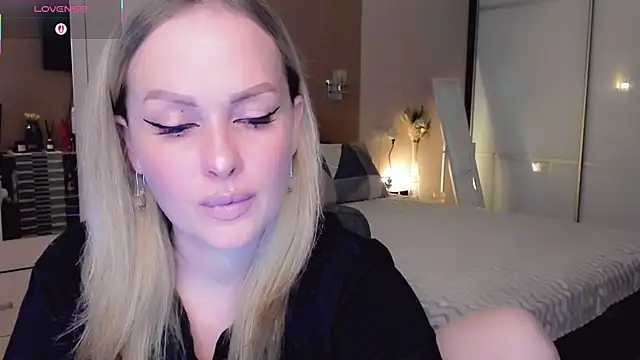 Snapshot of Libby_Nora chatting on 02.27.26 Libby Nora online show from 02.27.26