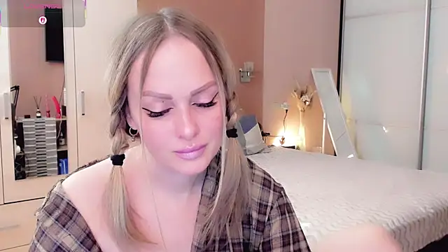 Libby Nora online show from 04.08.26