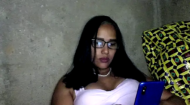 Snapshot of Damita999 chatting on 01.08.25 Damita999 online show from 01.08.25