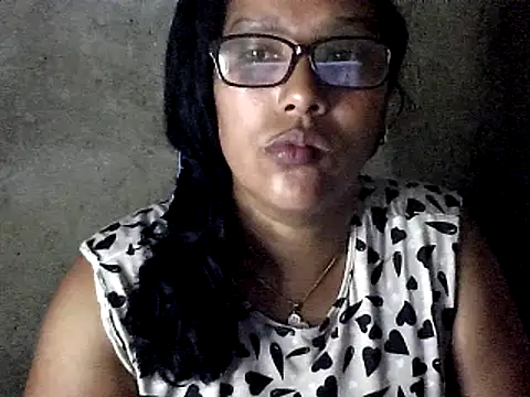 Snapshot of Damita999 chatting on 01.22.25 Damita999 online show from 01.22.25