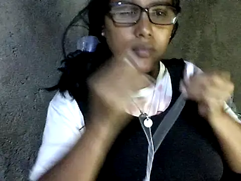 Snapshot of Damita999 chatting on 02.27.25 Damita999 online show from 02.27.25