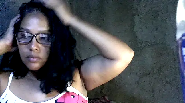 Snapshot of Damita999 chatting on 03.05.25 Damita999 online show from 03.05.25
