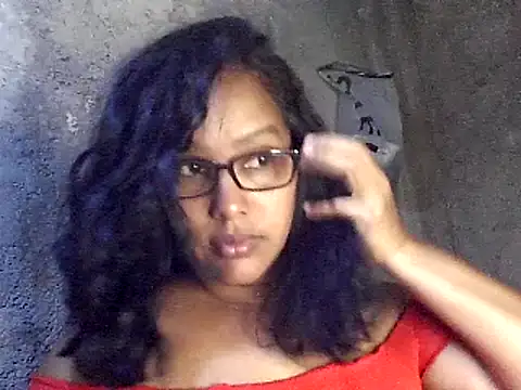 Snapshot of Damita999 chatting on 03.10.25 Damita999 online show from 03.10.25