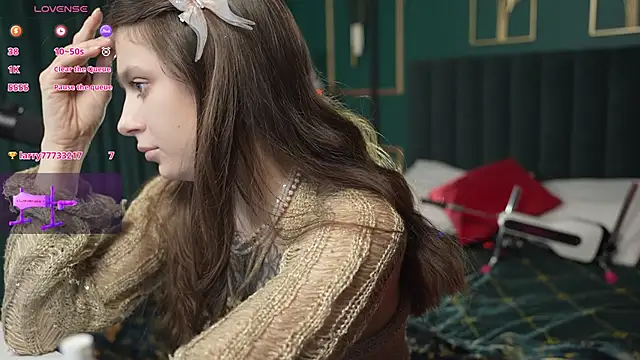 Eille Elfie online show from 01.16.26