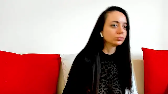 Snapshot of cute_angel95 chatting on 02.03.25 cute angel95 online show from 02.03.25