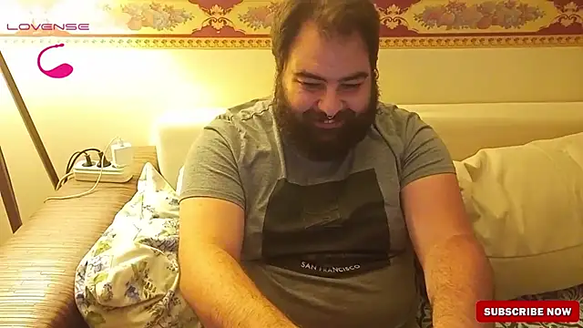 Snapshot of _Sinyor34 chatting on 10.10.25 Sinyor34 online show from 10.10.25