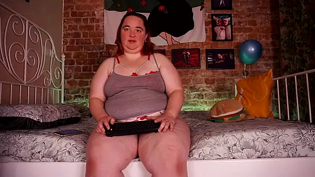 Evelively online show from 10.02.25