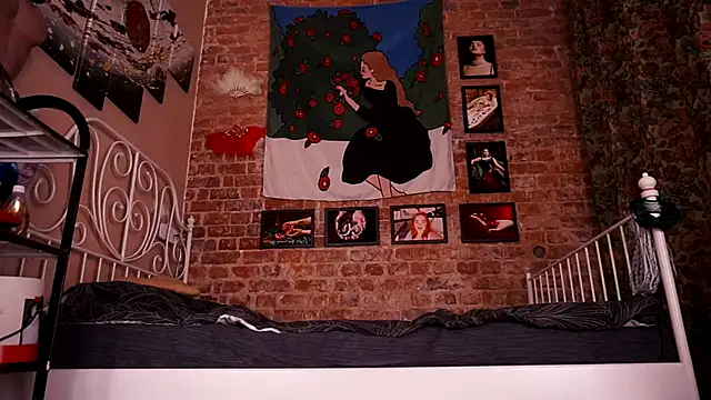 Evelively online show from 11.05.25