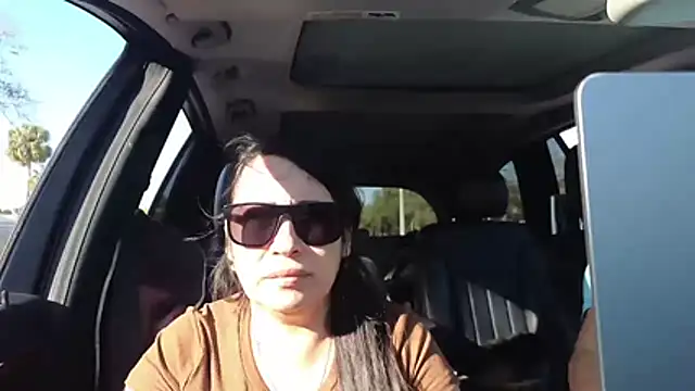 Snapshot of Foglove69 chatting on 02.19.26 Foglove69 online show from 02.19.26