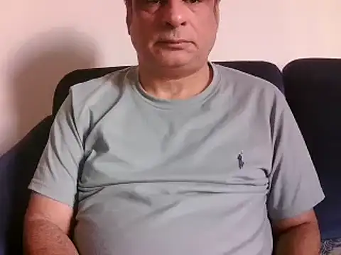 Snapshot of desipapaxxx chatting on 01.18.25 desipapaxxx online show from 01.18.25