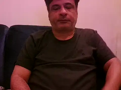 Snapshot of desipapaxxx chatting on 01.20.25 desipapaxxx online show from 01.20.25