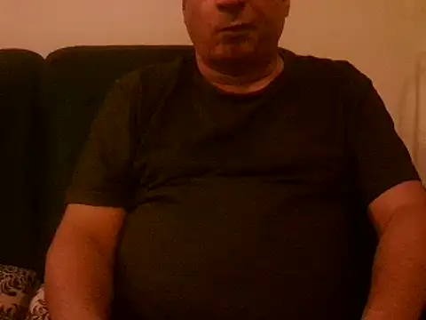 Snapshot of desipapaxxx chatting on 01.28.25 desipapaxxx online show from 01.28.25