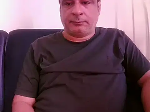Snapshot of desipapaxxx chatting on 02.04.25 desipapaxxx online show from 02.04.25