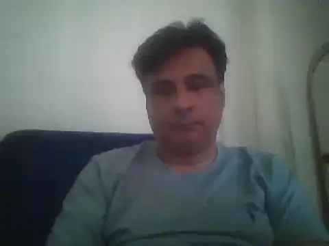 Snapshot of desipapaxxx chatting on 02.13.25 desipapaxxx online show from 02.13.25