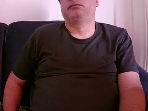Snapshot of desipapaxxx chatting on 02.23.25 desipapaxxx online show from 02.23.25