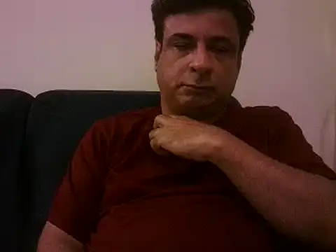 Snapshot of desipapaxxx chatting on 02.24.25 desipapaxxx online show from 02.24.25