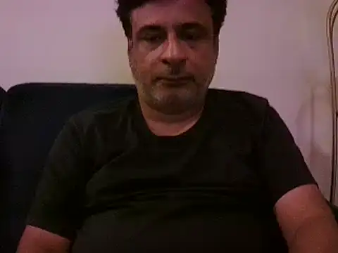 Snapshot of desipapaxxx chatting on 03.10.25 desipapaxxx online show from 03.10.25
